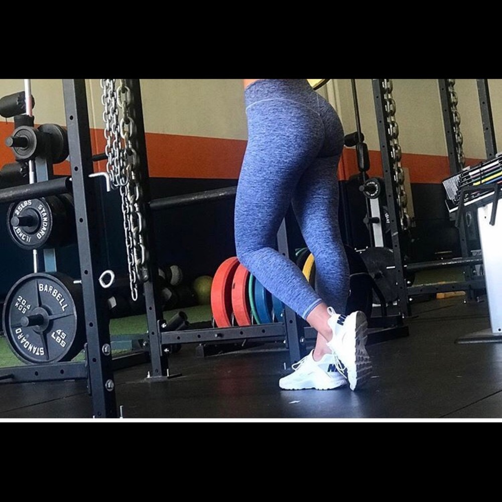 Blessed Bodywear Leggings V cut waist